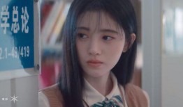 小鞠皮肤爆料最新消息图片,惊艳亮相，神秘图案引热议！”